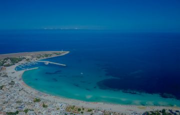 Our ideal holiday between comfort, nature and crystal clear sea.