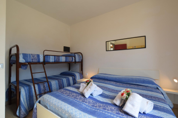 First floor apartment with 8 beds and comfort