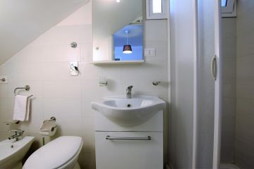 Cozy two-room apartment with 2 beds and modern comforts