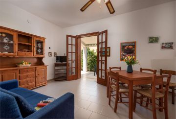 Villa con 6 posti letto e giardino privato